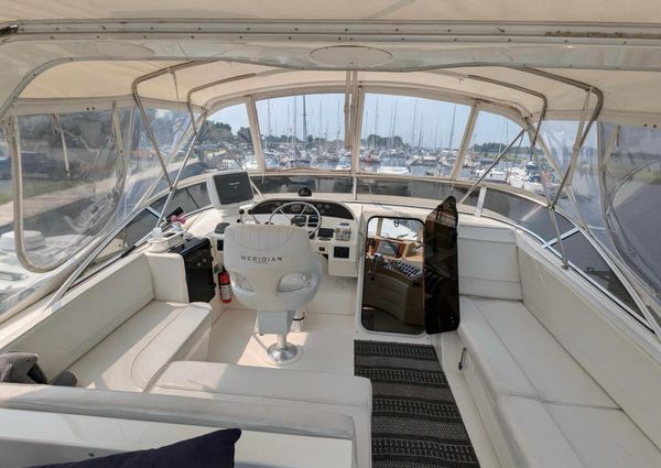 Meridian 490-PILOTHOUSE image