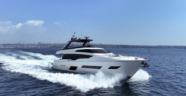 Ferretti-yachts 780 image