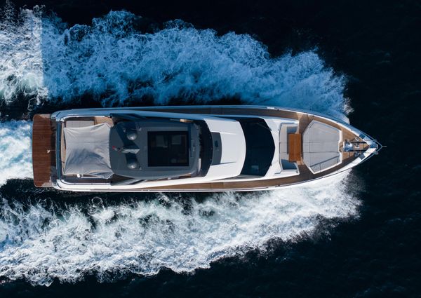 Ferretti-yachts 780 image