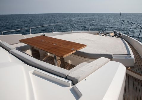 Ferretti-yachts 780 image