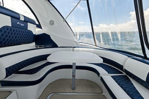 Cruisers Yachts 3672 Express image