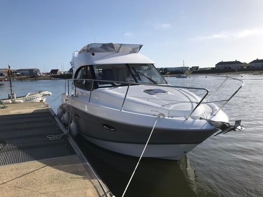 Beneteau Antares 30 - main image