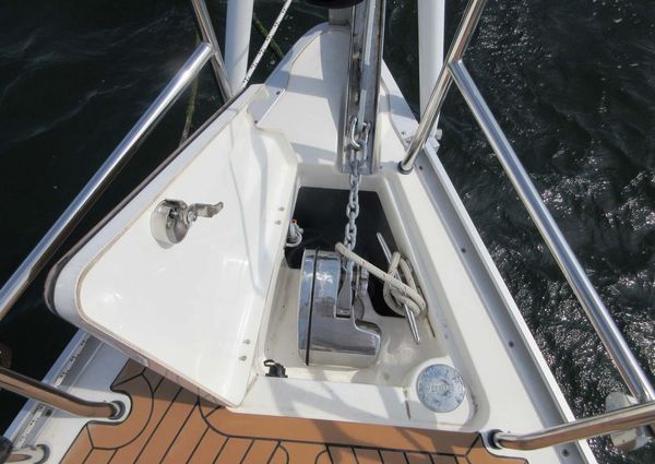 Bavaria Cruiser 37 image