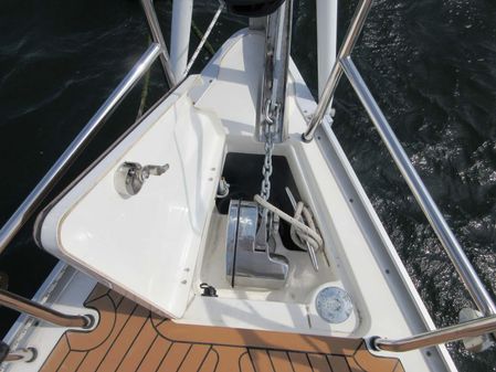 Bavaria Cruiser 37 image