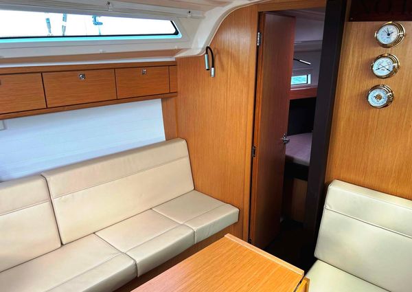 Bavaria Cruiser 37 image