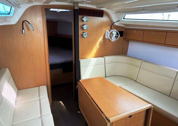 Bavaria Cruiser 37 image