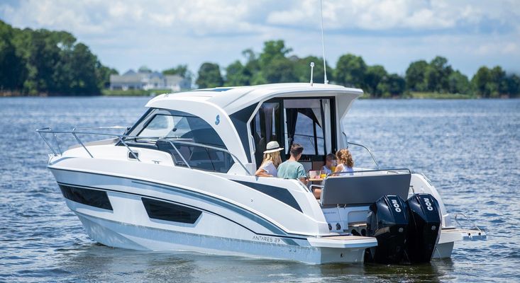 Beneteau America Antares 27 OB - main image