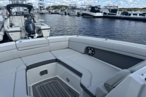 Sea Ray 270 SDX image