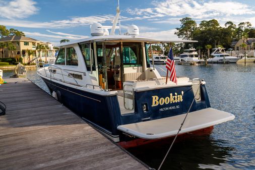 Sabre 45 Salon Express image