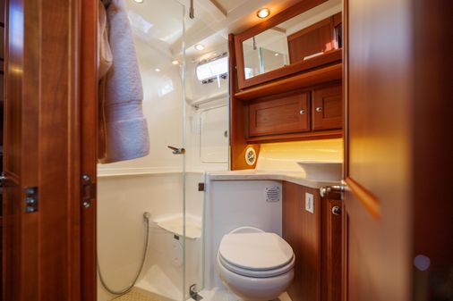 Sabre 45 Salon Express image