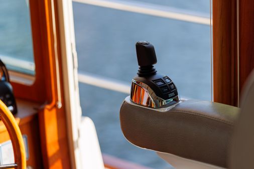Sabre 45 Salon Express image