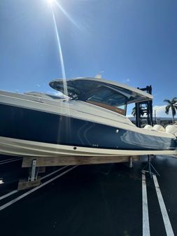 Chris-Craft Calypso 35 image