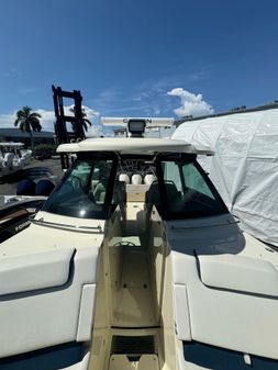 Chris-Craft Calypso 35 image