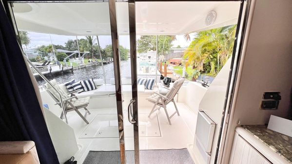 Neptunus 58 Flybridge image