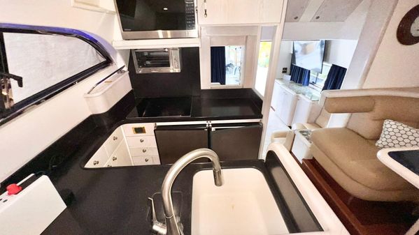 Neptunus 58 Flybridge image