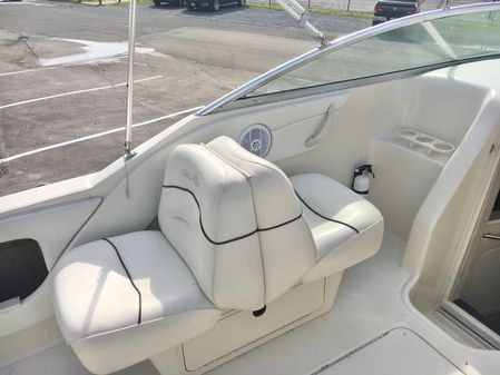 Sea Ray 245 Weekender image