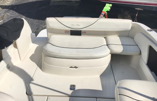 Sea Ray 245 Weekender image