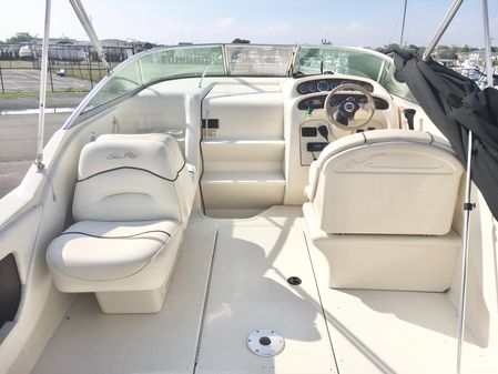 Sea Ray 245 Weekender image