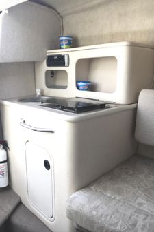 Sea Ray 245 Weekender image