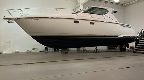 Tiara Yachts 4300 Sovran 