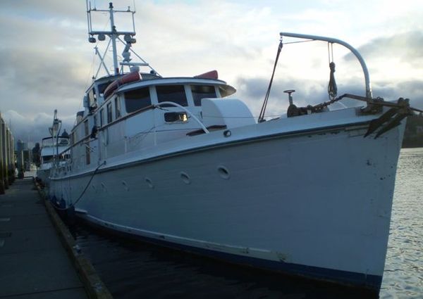 Custom-motor-yacht  image