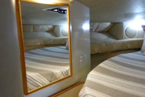 Sea Ray 370 Sundancer image