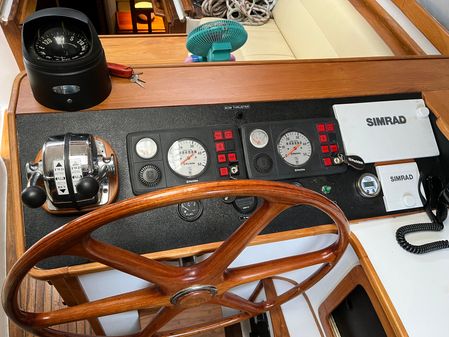 Antigua 58 Pilothouse image