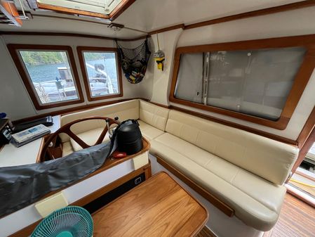 Antigua 58 Pilothouse image