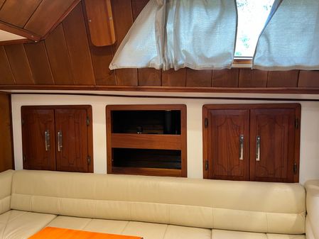 Antigua 58 Pilothouse image