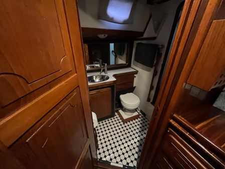 Antigua 58 Pilothouse image