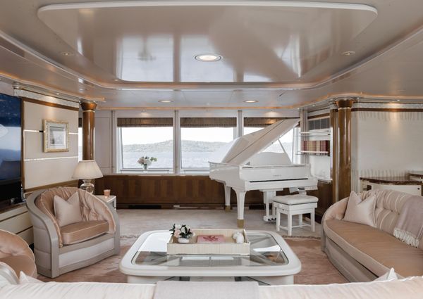 Feadship Full Displacement Motor Yacht image