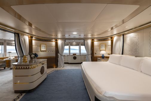 Feadship Full Displacement Motor Yacht image
