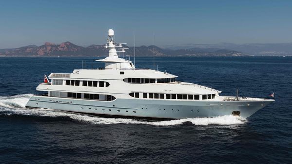 Feadship Full Displacement Motor Yacht 