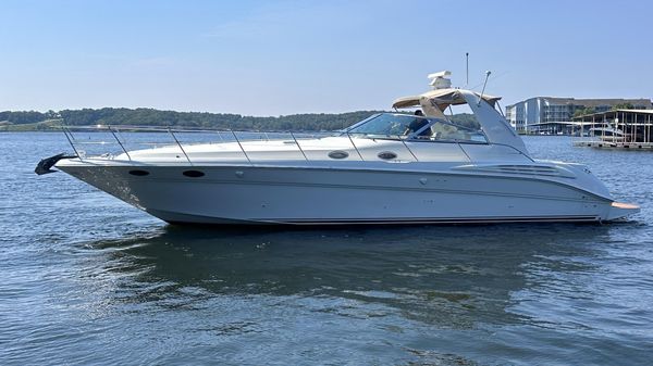 Sea Ray 400 Sundancer 