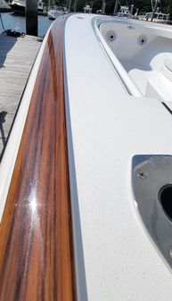 Valhalla Boatworks V-33 Center Console image