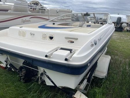 Bayliner 2003 image