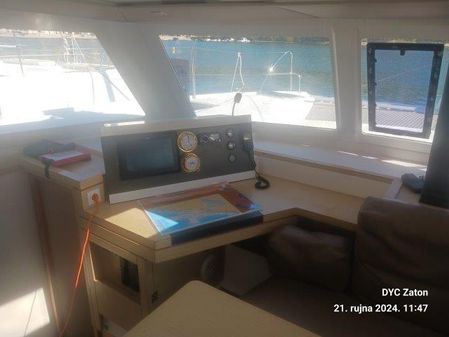 Fountaine Pajot Lucia 40 image