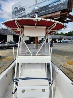 Boston-whaler OUTRAGE-22 image