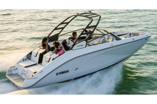 Yamaha-boats 222SD - main image