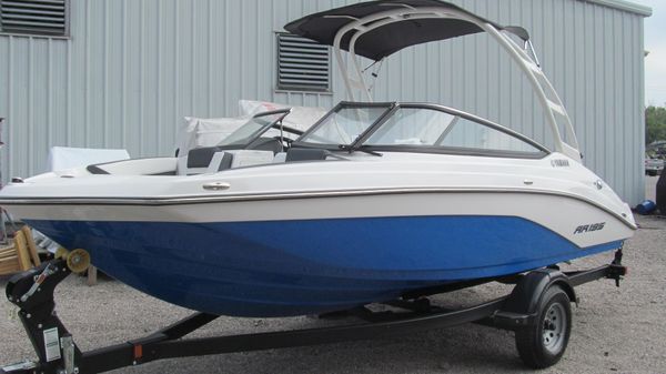 Yamaha Boats AR195 