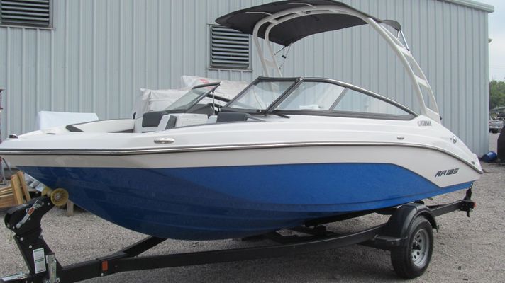 Yamaha-boats AR195 - main image