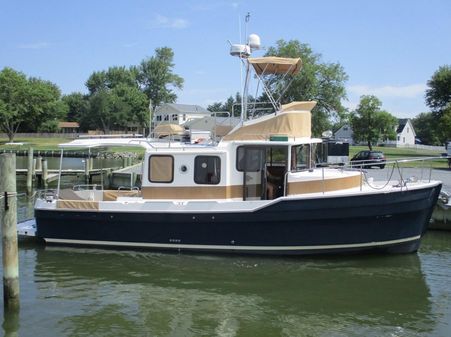 Ranger Tugs R-31 CB image