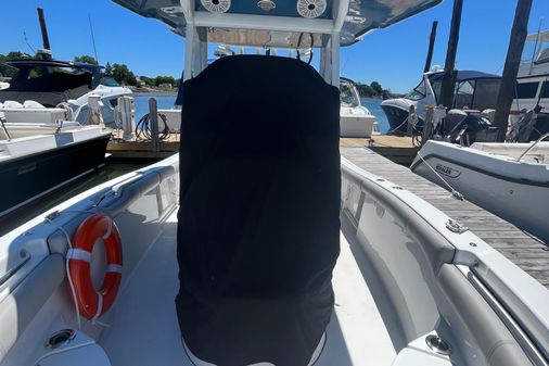 Sea Pro 239 Center Console image