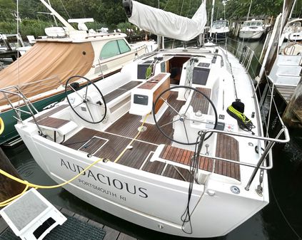 Dufour 410 GL image