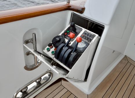 Destiny pilothouse image