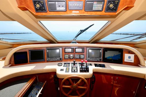 Destiny pilothouse image