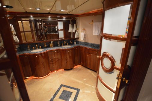 Destiny pilothouse image