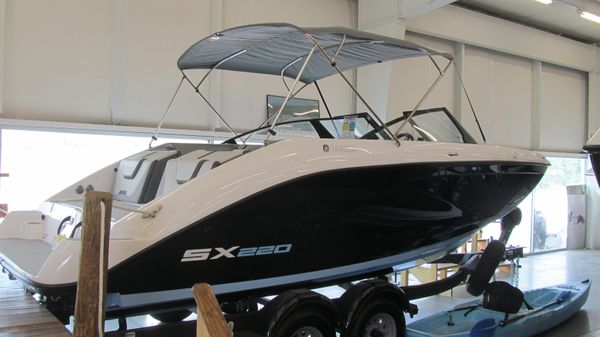 Yamaha-boats SX220 image