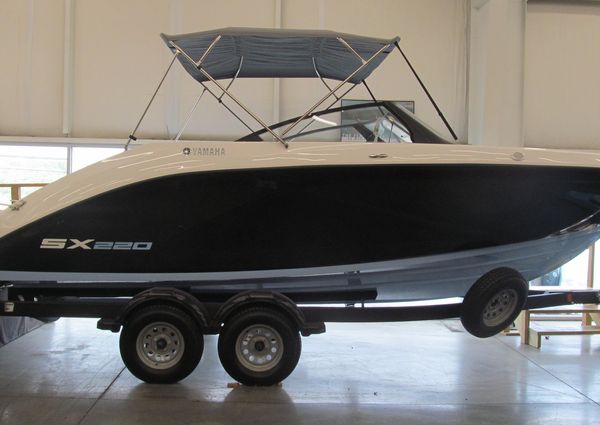 Yamaha-boats SX220 image