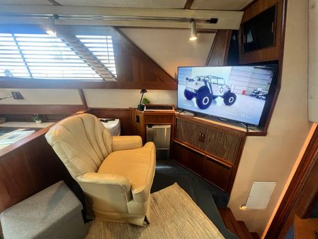 Sea-ray 410-AFT-CABIN image